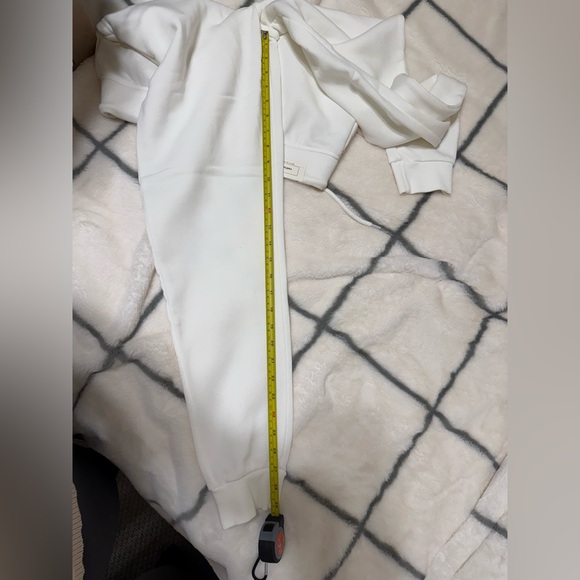 NWT Reflex SZ med ultra soft hoody and ultra soft joggers. - Picture 7 of 7